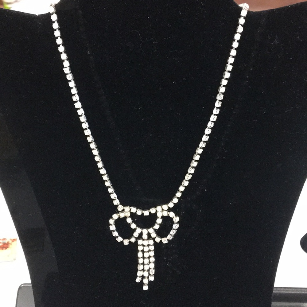 Vintage Rhinestone Bow Statement Necklace - Picture 2 of 7